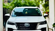 Used Toyota Fortuner 4x2 2WD Diesel 2.8L Turbo Automatic in Lucknow