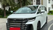 Used Toyota Vellfire VIP – Executive Lounge Hybrid (Electric + Petrol) Automatic in Meerut