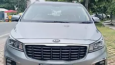 Used Kia Carnival Limousine Plus 7 STR in Dehradun