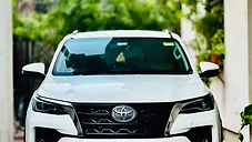 Used Toyota Fortuner 4x2 2WD Diesel 2.8L Turbo Automatic in Lucknow