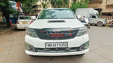 Used Toyota Fortuner 4x2 AT in Mumbai