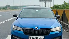 Used Skoda Superb Sportline AT in Delhi