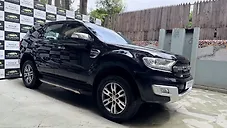 Used Ford Endeavour Titanium 3.2 4x4 AT in Pune