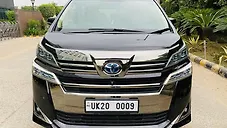 Used Toyota Vellfire Executive Lounge in Delhi