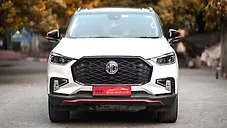 Used MG Gloster Snowstorm 4WD Diesel Turbo Automatic 7 STR in Delhi