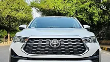 Used Toyota Innova Hycross VX Hybrid (Electric + Petrol) Automatic (e-CVT) 8 STR Platinum White Pearl in Delhi