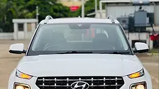 Used Hyundai Venue SX 1.5 CRDi Dual Tone in Nashik