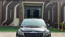 Used Kia Carnival Limousine Plus 7 STR in Delhi