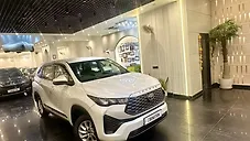 Used Toyota Innova Hycross GX Petrol Automatic (CVT) 7 STR in Delhi