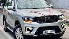 Used Mahindra Scorpio N Z4 Petrol MT 7 STR [2022] in Delhi