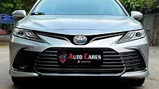 Used Toyota Camry Hybrid in Delhi
