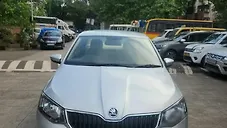 Used Skoda Rapid Ambition 1.6 MPI AT in Mumbai
