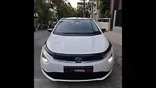 Used Tata Altroz XZ Plus (S) in Bangalore