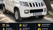 Used Mahindra TUV300 T8 in Delhi