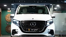 Used Mercedes-Benz V-Class  V 300 Mild Hybrid(Electric + Petrol) 2.0L Automatic in Delhi