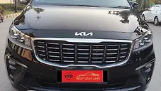 Used Kia Carnival Limousine 7 STR in Delhi
