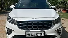 Used Kia Carnival Limousine 7 STR in Delhi