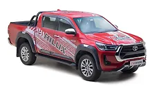 Toyota Hilux STD 4X4 MT