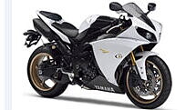 R1 bike deals ka price