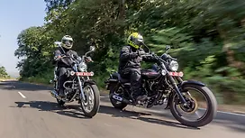 बजाज एवेंजर क्रूज़ 220 सामने के तीन-क्वॉर्टर