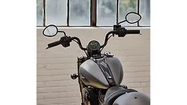 Indian Chief Bobber Dark Horse Handlebar