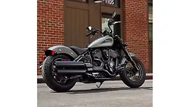 Indian Chief Bobber Dark Horse Right Rear Three Quarter