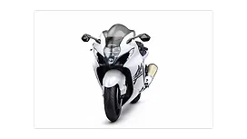 Suzuki Hayabusa Left Front Three Quarter