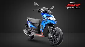 Aprilia SR 125 Right Front Three Quarter