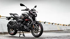 Bajaj Pulsar N160 Right Front Three Quarter