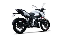 Bajaj Pulsar N160 Right Rear Three Quarter