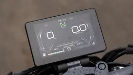 ज़ोन्टेस 350R ट्रिप मीटर