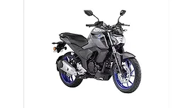 Yamaha FZS FI V4 Right Front Three Quarter