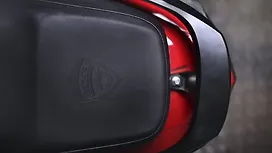 Benling Falcon Grab Rail