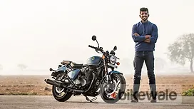 Royal Enfield Shotgun 650 Right Side View