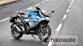 Suzuki Gixxer SF 250 Right Front Three Quarter