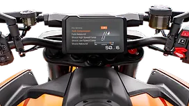 Images of KTM 1390 Super Duke R | Photos of 1390 Super Duke R - BikeWale