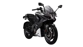 Bajaj Pulsar RS 200 Right Front Three Quarter