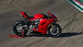 Ducati Panigale V4 Right Side View