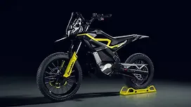 Ultraviolette Shockwave Left Front Three Quarter