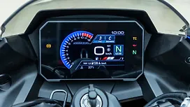Suzuki GSX-8R Tachometer
