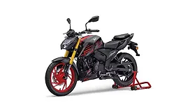 TVS Apache RTR 200 4V Left Front Three Quarter