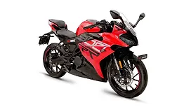 Keeway RR300 Right Front Three Quarter