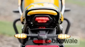 Triumph Thruxton 400 Right Side View