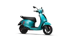 Bajaj Chetak C2501 Right Front Three Quarter