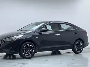 Hyundai Verna SX (O) 1.5 VTVT IVT