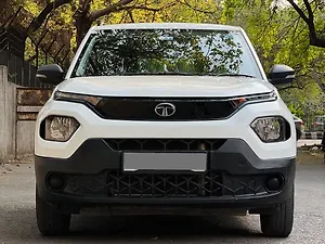 Tata Punch Pure MT