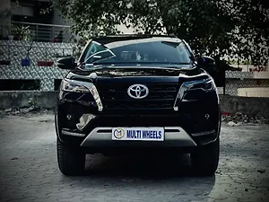 Toyota Fortuner 4x2 2WD Petrol 2.7L Automatic