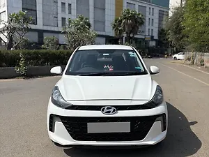 Hyundai Aura S CNG Manual