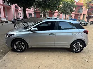 Hyundai Elite i20 Sportz 1.2 MT [2020-2023]
