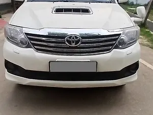 Toyota Fortuner 3.0 4x2 MT